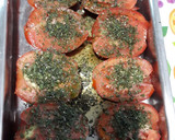 Foto del paso 1 de la receta: Tomates pera asados con ajo y perejil