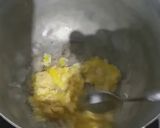 Foto langkah ke 2 dari resep Sup Telur Santan Untuk MPASI.