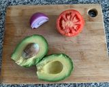 Foto del paso 2 de la receta: Quesadillas con jamón (sincronizadas) y guacamole