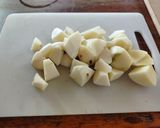 Foto del paso 6 de la receta: Albondigas con sepia,patatas y alcachofas