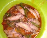 Foto langkah ke 6 dari resep Tumis cumi pedas.