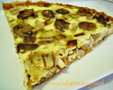 Foto del paso 3 de la receta: Quiche con secreto, queso de cabra y champiñones