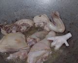 Foto langkah ke 2 dari resep Ayam kecap pedas.