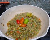 Foto langkah ke 4 dari resep Sambal Cumi Asin Cabe Gendot.