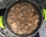 Foto del paso 12 de la receta: Arròs negre amb sèpia, conill i escarxofes