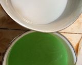 Foto langkah ke 4 dari resep Kue Lapis Pandan #kamismanis #StepByStep.