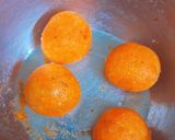 सूखे नारियल से बनी मटकी मिठाई (बिना गैस जलाए बनने वाली मिठाई) रेसिपी चरण 5 फोटो