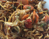 Foto del paso 8 de la receta: Fideos chinos con verduras
