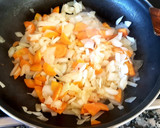Foto del paso 1 de la receta: Arroz Currypollo con Aguacate