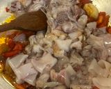 A picture of step 2 of Spaghetti with Baby Squid Skillet-Style.