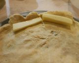 Sajtos szélű pizzatészta recept fázis 3 fotója