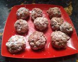 Foto del paso 2 de la receta: Albondigas estofadas con Puré