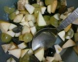 गुआवा कटोरी फ्रूट सलाद (Guava katori fruit salad recipe in hindi) रेसिपी चरण 3 फोटो