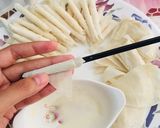 Foto langkah ke 2 dari resep Cemilan Keripik Lumpia Susu.