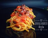 Foto del passaggio 2 della ricetta Spaghetti alla Puttanesca ❤️❤️🌶️🌶️