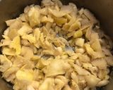 Májas - gombás göngyölt csirke bacon kabátban, májtócsnival recept fázis 1 fotója