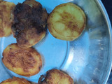 क्रिस्पी फ्राइडआलू टूक (Crispy fried aloo tuk recipe in Hindi)
