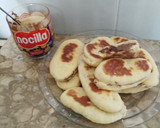 Foto del paso 6 de la receta: Pan de leche rellena de nocilla en el sartén