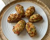A picture of step 5 of Vietnamese Shrimp Toast.