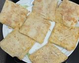 A picture of step 8 of Chicken cheese corn crunchy box.