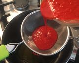 A picture of step 3 of Michoacan-Style Street Enchiladas (Enchiladas Placeras).