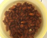 Foto del paso 1 de la receta: Pollo almendrado