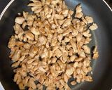 Csirkés tésztasaláta recept fázis 1 fotója