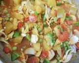 A picture of step 13 of Mix veggies gravy.