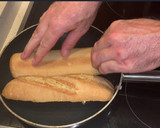 Foto del paso 2 de la receta: Bocadillo de lacón con queso y mostaza