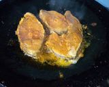 A picture of step 1 of Fish Curry.