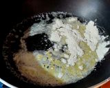 A picture of step 3 of White Chicken Noodles.