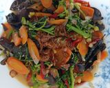 Foto langkah ke 4 dari resep Tumis Sayur Empat Warna.