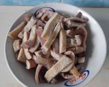Foto langkah ke 1 dari resep Tumis Cumi Asap Pedas.