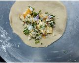 A picture of step 3 of Cheese stuffed Paratha.