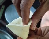A picture of step 2 of Mini ice cream cone chaat.