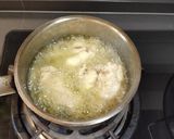 A picture of step 1 of Dip Fried Wings.