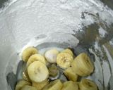 A picture of step 4 of Banana Kulfi.