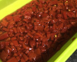 Foto del paso 3 de la receta: Queso philadelphia con pimientos del piquillo caramelizados