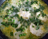 Foto del paso 4 de la receta: Merluza en salsa verde