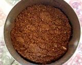 A picture of step 4 of Garam masala (with aniseed).