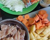 Foto langkah ke 1 dari resep Ayam Kari Jepang (841).