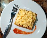 Foto langkah ke 8 dari resep Bread Toast Scrumble Egg & Strawberry Jam.