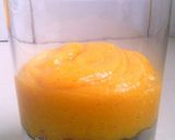 A picture of step 4 of Oreo Mango Yogurt Parfait.