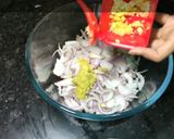 A picture of step 1 of Pyaaz pakode.