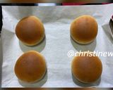 A picture of step 3 of Korean Cream Cheese Garlic Bread.