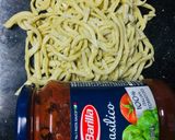 Hình bước làm 7 của món Nấu ăn cùng con: Mì trứng húng quế tươi và bolognese tôm