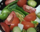 Foto del paso 1 de la receta: Salsa de habanero, chipotle y jalapeño
