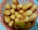 Foto langkah ke 6 dari resep Kroket Singkong isi sayuran.