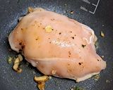 รูปขั้นตอนการทำที่ 9 ของ ไก่ยัดไส้อบเห็ดเนยกระเทียม