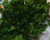 A picture of step 1 of Pyazi pakora.